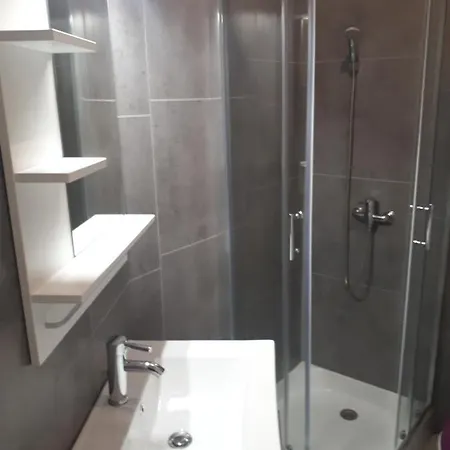 Rent4Night Grenoble Aigle Apartamento Exterior foto
